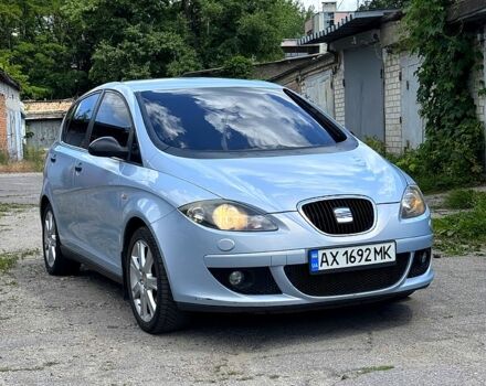 Серый Сеат Алтеа, объемом двигателя 1.6 л и пробегом 250 тыс. км за 4600 $, фото 1 на Automoto.ua