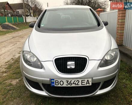 Серый Сеат Алтеа, объемом двигателя 1.6 л и пробегом 300 тыс. км за 4500 $, фото 1 на Automoto.ua