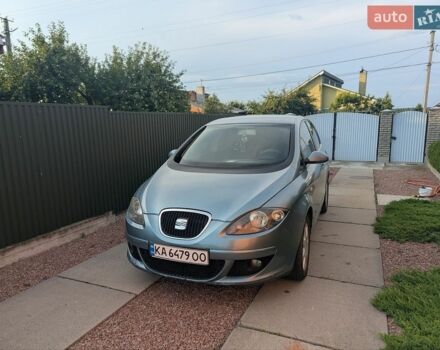Серый Сеат Алтеа, объемом двигателя 2 л и пробегом 281 тыс. км за 4850 $, фото 1 на Automoto.ua