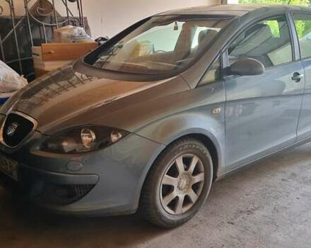 Сірий Сеат Altea, об'ємом двигуна 1.6 л та пробігом 161 тис. км за 5500 $, фото 1 на Automoto.ua