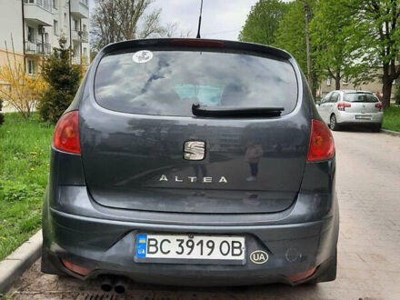 Сеат Алтеа 2006 в Львове на Automoto.ua Серый Сеат Алтеа, объемом двигателя 2 л и пробегом 230 тыс. км за 6999 $, фото 1 на Automoto.ua