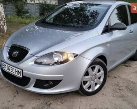 Сірий Сеат Altea, об'ємом двигуна 1.9 л та пробігом 289 тис. км за 4500 $, фото 1 на Automoto.ua