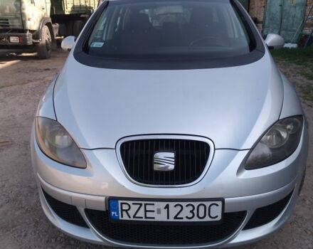 Сірий Сеат Altea, об'ємом двигуна 2 л та пробігом 365 тис. км за 2100 $, фото 1 на Automoto.ua