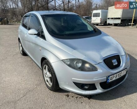 Сірий Сеат Altea, об'ємом двигуна 1.97 л та пробігом 308 тис. км за 3200 $, фото 1 на Automoto.ua