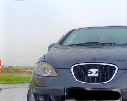 Серый Сеат Алтеа, объемом двигателя 2 л и пробегом 0 тыс. км за 6000 $, фото 1 на Automoto.ua