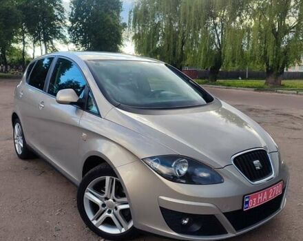 Сірий Сеат Altea, об'ємом двигуна 1.4 л та пробігом 190 тис. км за 6200 $, фото 1 на Automoto.ua