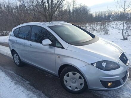 Сірий Сеат Altea, об'ємом двигуна 0 л та пробігом 340 тис. км за 7300 $, фото 1 на Automoto.ua