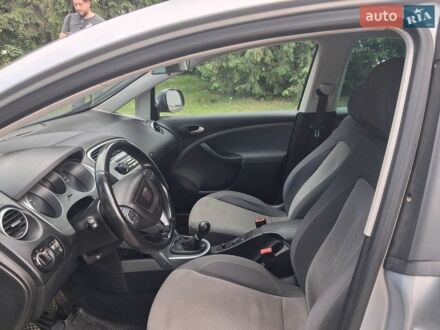 Сірий Сеат Altea, об'ємом двигуна 1.39 л та пробігом 201 тис. км за 6300 $, фото 1 на Automoto.ua