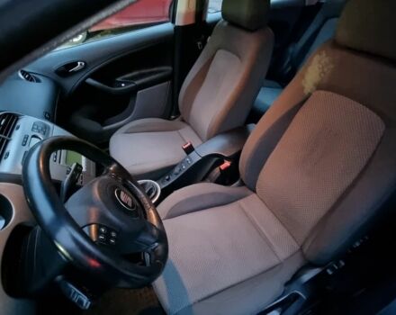 Синий Сеат Алтеа, объемом двигателя 2 л и пробегом 215 тыс. км за 4900 $, фото 11 на Automoto.ua