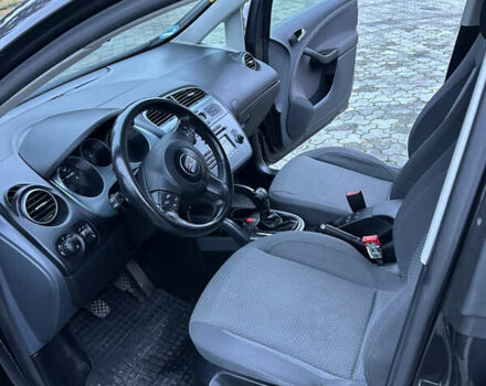 Синий Сеат Алтеа, объемом двигателя 1.6 л и пробегом 263 тыс. км за 5200 $, фото 28 на Automoto.ua