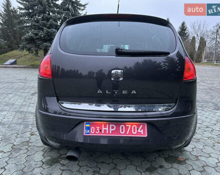 Синий Сеат Алтеа, объемом двигателя 1.6 л и пробегом 262 тыс. км за 5997 $, фото 7 на Automoto.ua