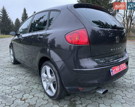 Синий Сеат Алтеа, объемом двигателя 1.6 л и пробегом 262 тыс. км за 5997 $, фото 6 на Automoto.ua