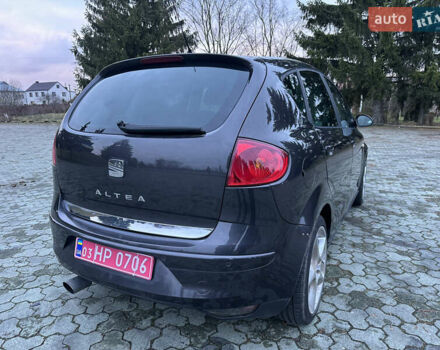 Синий Сеат Алтеа, объемом двигателя 1.6 л и пробегом 263 тыс. км за 5200 $, фото 9 на Automoto.ua