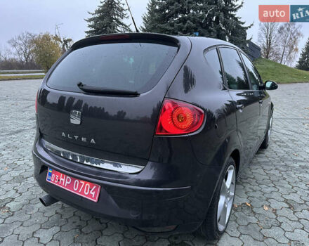 Синий Сеат Алтеа, объемом двигателя 1.6 л и пробегом 262 тыс. км за 5997 $, фото 9 на Automoto.ua