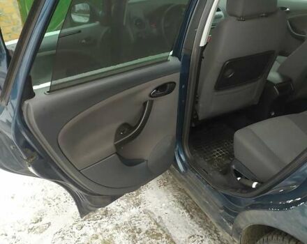 Сеат Алтеа 2008 в Полонном на Automoto.ua Синий Сеат Алтеа, объемом двигателя 1.9 л и пробегом 202 тыс. км за 6100 $, фото 8 на Automoto.ua