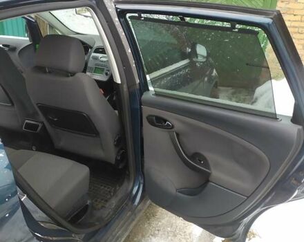 Сеат Алтеа 2008 в Полонном на Automoto.ua Синий Сеат Алтеа, объемом двигателя 1.9 л и пробегом 202 тыс. км за 6100 $, фото 4 на Automoto.ua