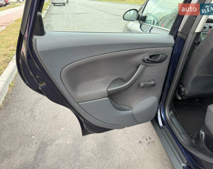 Синий Сеат Алтеа, объемом двигателя 1.6 л и пробегом 223 тыс. км за 6777 $, фото 54 на Automoto.ua