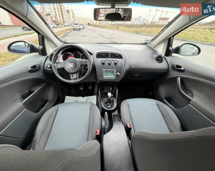 Синий Сеат Алтеа, объемом двигателя 1.6 л и пробегом 223 тыс. км за 6777 $, фото 52 на Automoto.ua