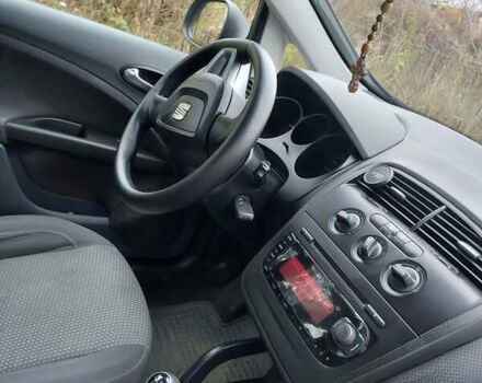 Синий Сеат Алтеа, объемом двигателя 1.6 л и пробегом 222 тыс. км за 5700 $, фото 3 на Automoto.ua