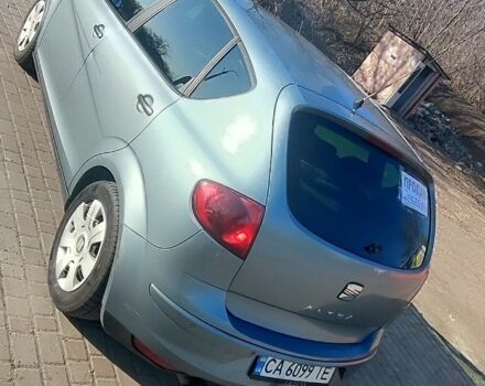 Синий Сеат Алтеа, объемом двигателя 1.9 л и пробегом 350 тыс. км за 4500 $, фото 1 на Automoto.ua