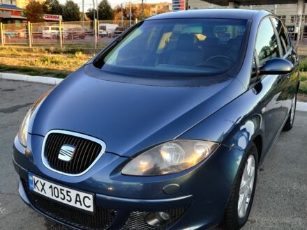 Синій Сеат Altea, об'ємом двигуна 1.6 л та пробігом 205 тис. км за 5822 $, фото 1 на Automoto.ua