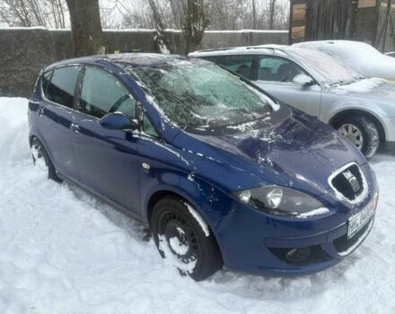 Синий Сеат Алтеа, объемом двигателя 2 л и пробегом 285 тыс. км за 2304 $, фото 1 на Automoto.ua