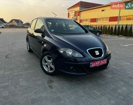 Синий Сеат Алтеа, объемом двигателя 1.6 л и пробегом 223 тыс. км за 5800 $, фото 1 на Automoto.ua