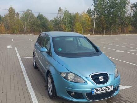 Сеат Altea 2008 у Сумах на Automoto.ua Синій Сеат Altea, об'ємом двигуна 1.39 л та пробігом 183 тис. км за 6200 $, фото 1 на Automoto.ua