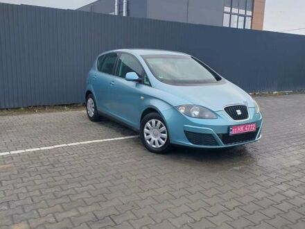 Синий Сеат Алтеа, объемом двигателя 1.6 л и пробегом 223 тыс. км за 5700 $, фото 1 на Automoto.ua