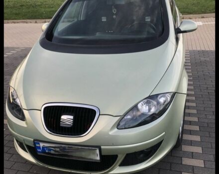 Зелений Сеат Altea, об'ємом двигуна 2 л та пробігом 180 тис. км за 5000 $, фото 1 на Automoto.ua