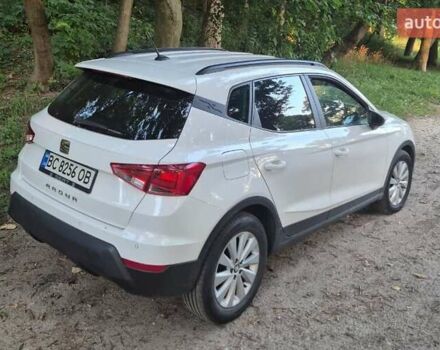Білий Сеат Arona, об'ємом двигуна 1.6 л та пробігом 235 тис. км за 15400 $, фото 7 на Automoto.ua