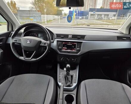 Белый Сеат Arona, объемом двигателя 1 л и пробегом 119 тыс. км за 14750 $, фото 8 на Automoto.ua