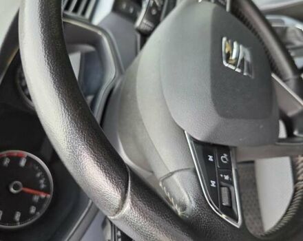 Белый Сеат Arona, объемом двигателя 1 л и пробегом 119 тыс. км за 14750 $, фото 10 на Automoto.ua