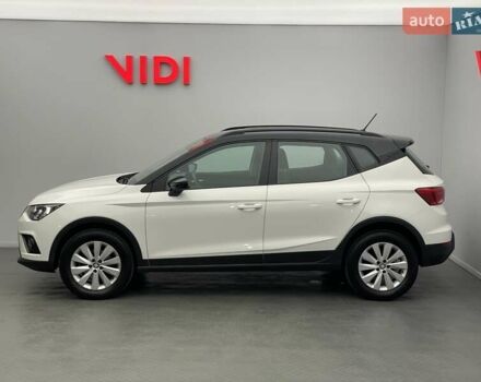 Білий Сеат Arona, об'ємом двигуна 1 л та пробігом 58 тис. км за 16786 $, фото 5 на Automoto.ua