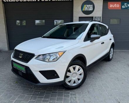Білий Сеат Arona, об'ємом двигуна 1 л та пробігом 190 тис. км за 9900 $, фото 2 на Automoto.ua
