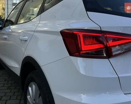 Білий Сеат Arona, об'ємом двигуна 1 л та пробігом 161 тис. км за 9950 $, фото 15 на Automoto.ua
