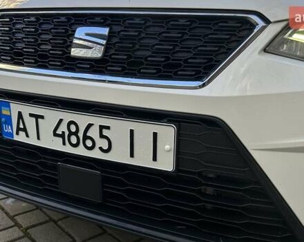 Білий Сеат Arona, об'ємом двигуна 1 л та пробігом 161 тис. км за 9950 $, фото 28 на Automoto.ua