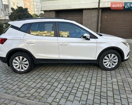 Білий Сеат Arona, об'ємом двигуна 1 л та пробігом 161 тис. км за 9950 $, фото 17 на Automoto.ua