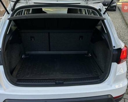 Білий Сеат Arona, об'ємом двигуна 1 л та пробігом 161 тис. км за 9950 $, фото 34 на Automoto.ua