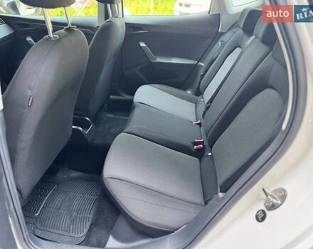 Білий Сеат Arona, об'ємом двигуна 1 л та пробігом 190 тис. км за 9900 $, фото 12 на Automoto.ua