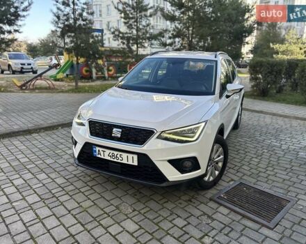 Білий Сеат Arona, об'ємом двигуна 1 л та пробігом 161 тис. км за 9950 $, фото 4 на Automoto.ua