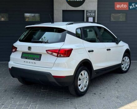 Білий Сеат Arona, об'ємом двигуна 1 л та пробігом 190 тис. км за 9900 $, фото 7 на Automoto.ua