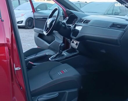 Красный Сеат Arona, объемом двигателя 1 л и пробегом 106 тыс. км за 15850 $, фото 37 на Automoto.ua