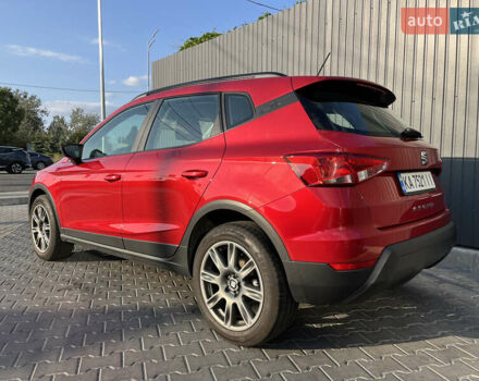 Красный Сеат Arona, объемом двигателя 1 л и пробегом 60 тыс. км за 16500 $, фото 3 на Automoto.ua