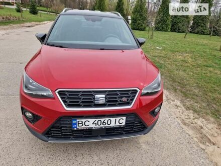 Червоний Сеат Arona, об'ємом двигуна 1 л та пробігом 18 тис. км за 19900 $, фото 1 на Automoto.ua