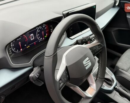 Сеат Arona 2025 года купить новое авто Сеат Arona 2025 года от официального дилера Автоцентр AUTO.RIA Сеат фото
