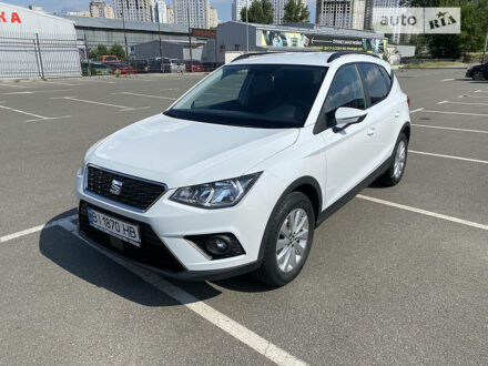 Сеат Arona 2018 у Києві на Automoto.ua Сеат Arona, об'ємом двигуна 1 л та пробігом 43 тис. км за 18000 $, фото 1 на Automoto.ua
