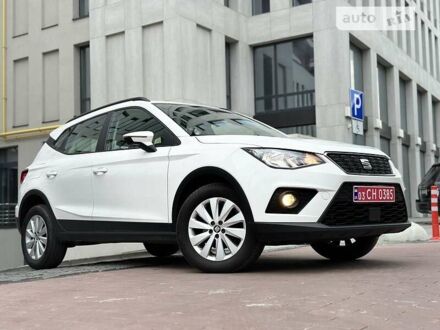 Сеат Arona 2019 в Львове на Automoto.ua Сеат Arona, объемом двигателя 1.6 л и пробегом 178 тыс. км за 16500 $, фото 1 на Automoto.ua
