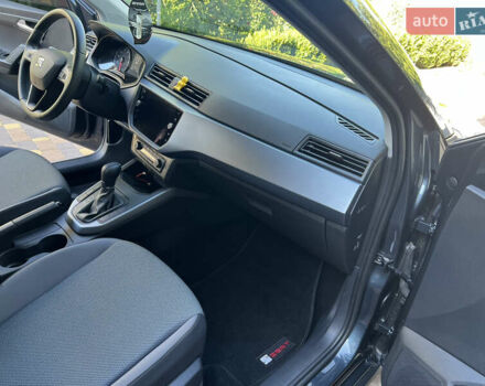 Сірий Сеат Arona, об'ємом двигуна 1 л та пробігом 37 тис. км за 14999 $, фото 39 на Automoto.ua