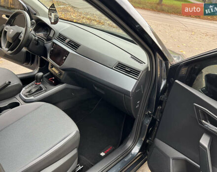 Сірий Сеат Arona, об'ємом двигуна 1 л та пробігом 37 тис. км за 14999 $, фото 39 на Automoto.ua